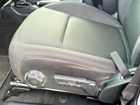 Used 2021 Jeep Wrangler Unlimited Sport image 9