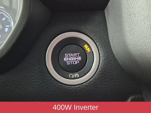 Used 2025 RAM 1500 Big Horn AWD/4WD image 31