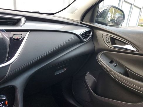 Used 2023 Buick Encore GX Select w/ Sport Touring Package image 25