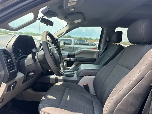 Used 2019 Ford F150 XL w/ Equipment Group 101A Mid AWD/4WD image 10