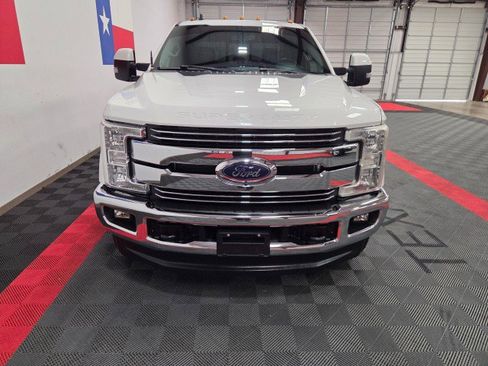 Used 2019 Ford F350 Lariat w/ Lariat Value Package image 4