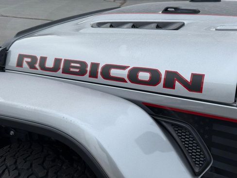 Used 2020 Jeep Wrangler Unlimited Rubicon w/ Quick Order Package 28Y Recon image 9