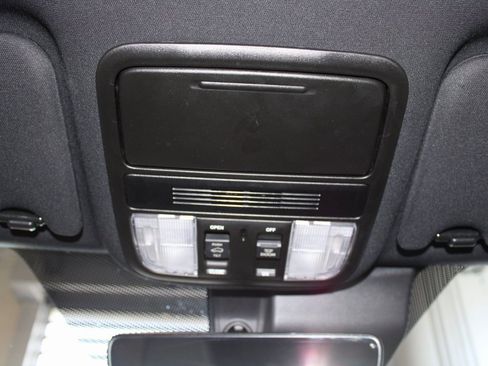 Used 2022 Honda Passport EX-L image 42