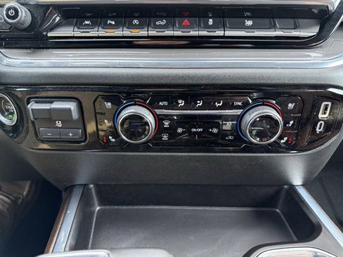 Used 2024 Chevrolet Silverado 1500 High Country w/ High Country Premium Package image 16