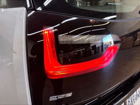 Used 2017 BMW i3 w/ Range Extender RWD image 31