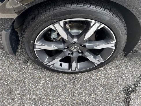 Used 2025 Honda Civic Sport image 12