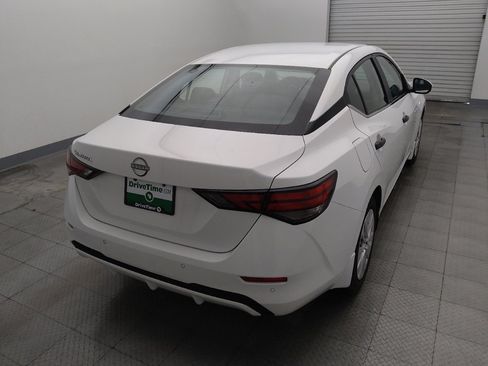 Used 2025 Nissan Sentra S FWD image 7