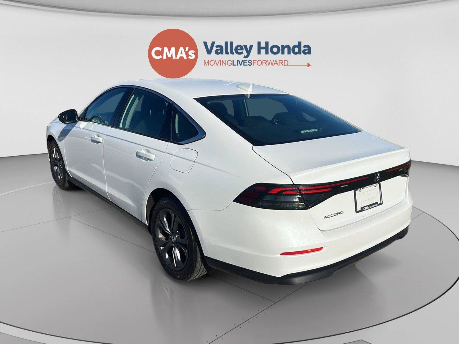 Used 2024 Honda Accord EX image 3