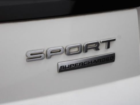 Used 2016 Land Rover Range Rover Sport Supercharged AWD/4WD image 8