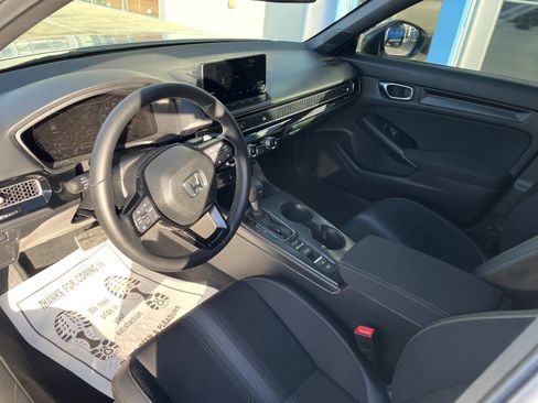 Certified 2025 Honda Civic Sport image 12