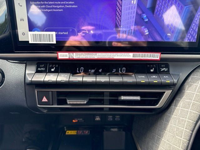 Used 2026 Toyota Camry XLE FWD image 29