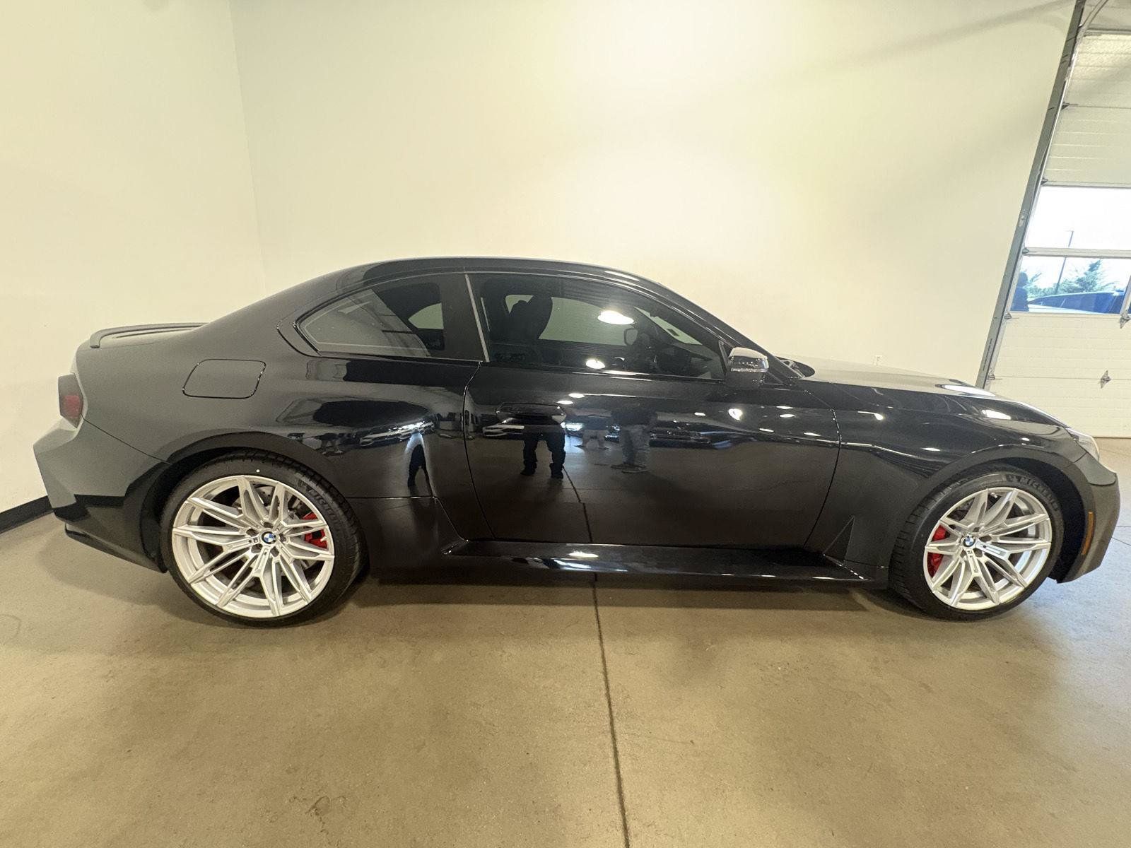Used 2025 BMW M2 w/ Lighting Package RWD image 2
