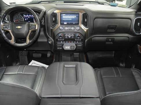 Used 2022 Chevrolet Silverado 3500 High Country image 31