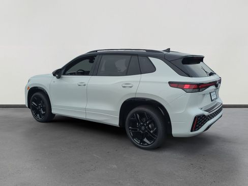 New 2026 Volkswagen Tiguan SE R-Line image 3