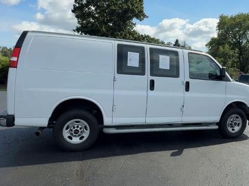 Certified 2024 GMC Savana 2500 w/ Driver Convenience Package RWD image 9