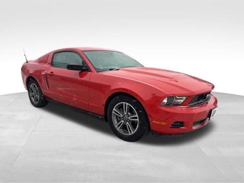 Used 2011 Ford Mustang Premium w/ V6 Coupe Accessory Pkg 1 image 7