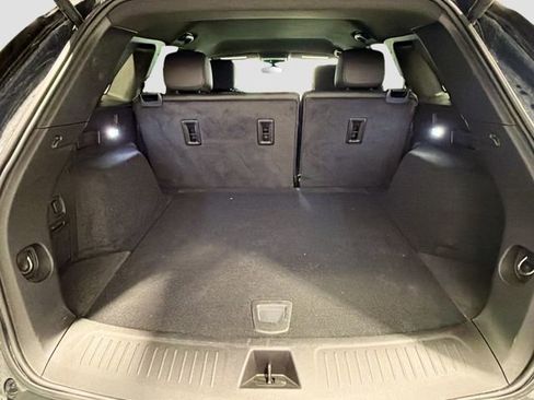 Used 2024 Cadillac XT5 Luxury image 22