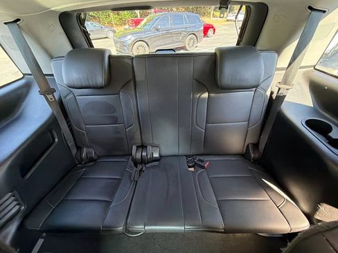 Used 2018 Chevrolet Tahoe LT AWD/4WD image 24
