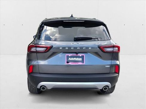 New 2025 Ford Escape SE image 7