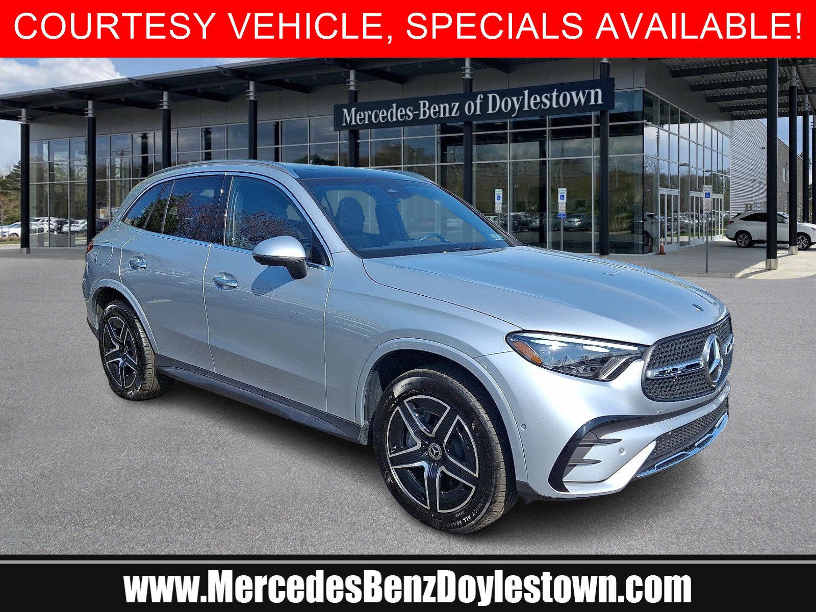 New 2026 Mercedes-Benz GLC 300 4MATIC image 1