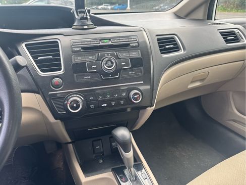 Used 2013 Honda Civic LX image 11
