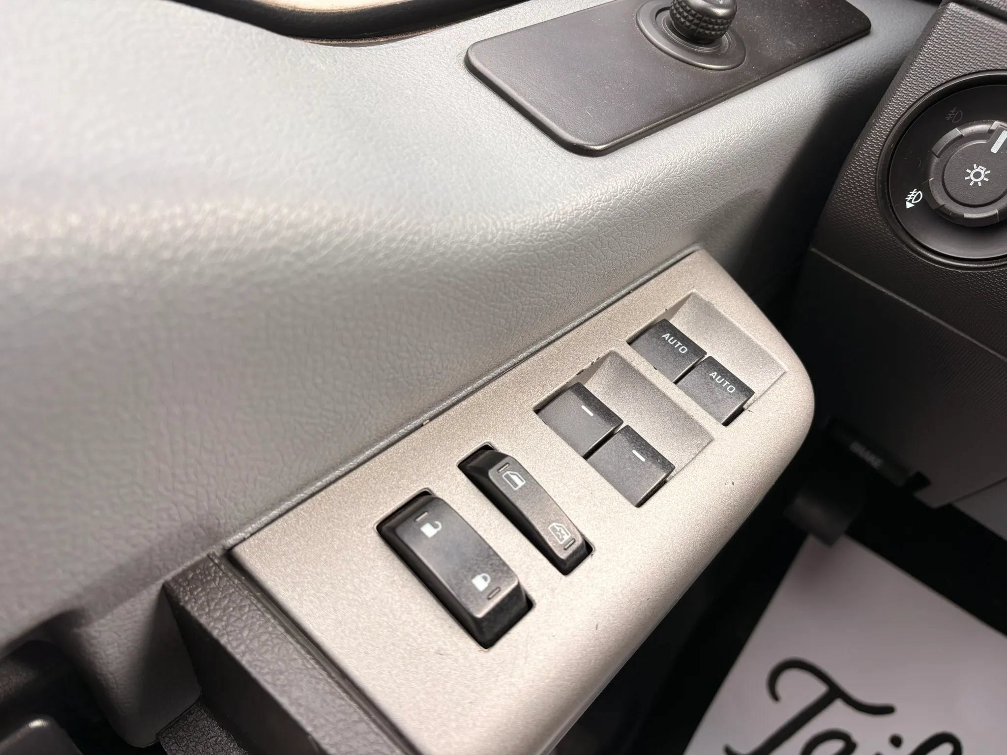 Used 2015 Ford F250 XLT w/ XLT Value Package AWD/4WD image 27