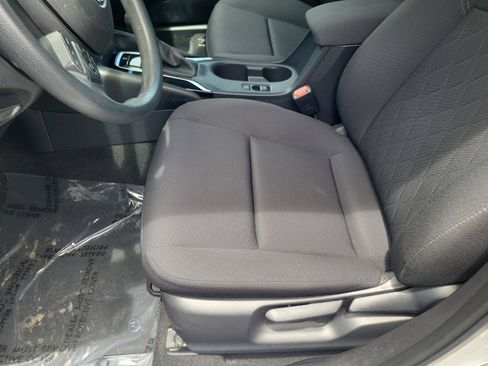 Used 2023 Toyota Corolla LE FWD image 22