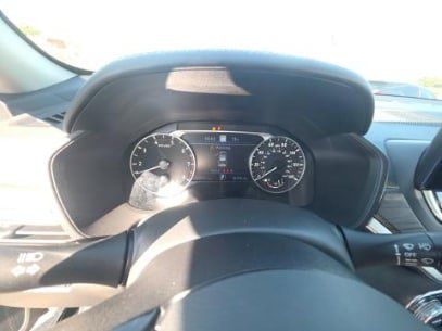 Used 2025 Nissan Altima 2.5 SL FWD image 15