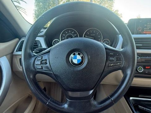 Used 2015 BMW 320i Sedan image 20