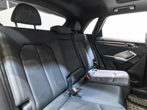 Used 2019 Audi Q3 2.0T Premium Plus w/ Premium Plus Package AWD/4WD image 33