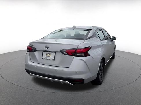 Used 2025 Nissan Versa SV FWD image 14