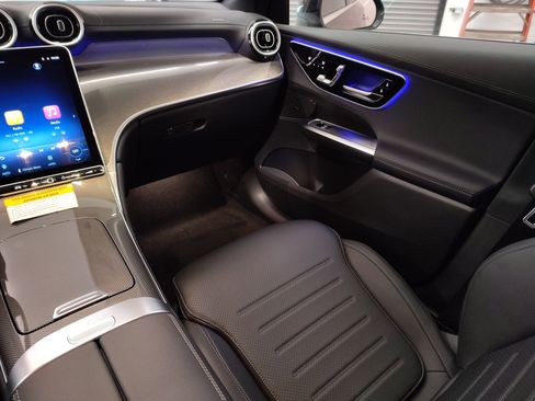 New 2026 Mercedes-Benz GLC 300 image 27