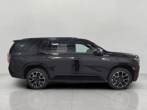 Used 2021 Chevrolet Tahoe RST w/ Luxury Package AWD/4WD image 12