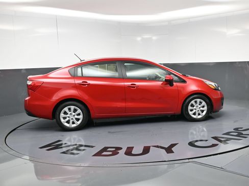 Used 2013 Kia Rio LX w/ PWR Pkg FWD image 10