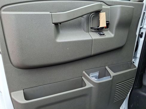 New 2025 Chevrolet Express 3500 1WT Cutaway Van w/ Power Convenience Package image 7