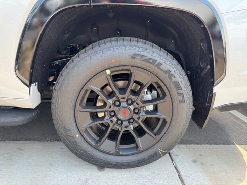 New 2026 Toyota Sequoia SR5 AWD/4WD image 26