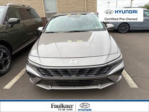 Used 2024 Hyundai Elantra SEL w/ Convenience Package FWD image 1