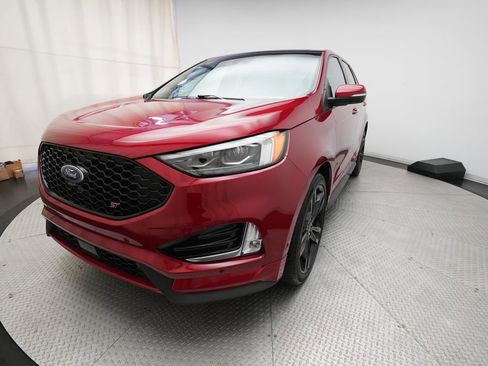 Used 2020 Ford Edge ST w/ Equipment Group 401A AWD/4WD image 12