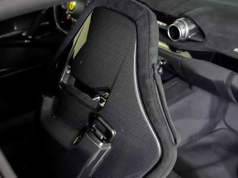 Used 2023 Ferrari 812 Competizione RWD image 37