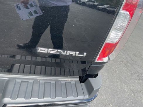 Used 2019 GMC Canyon Denali AWD/4WD image 5
