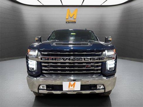 Used 2022 Chevrolet Silverado 3500 LTZ w/ LTZ Premium Package image 3