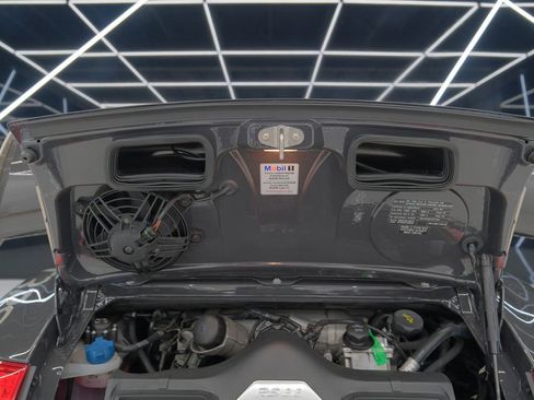 Used 2011 Porsche 911 GT3 image 76