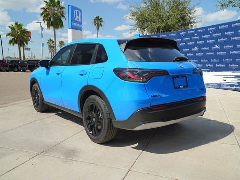 New 2026 Honda HR-V Sport image 9