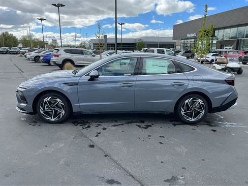 Certified 2026 Hyundai Sonata SEL AWD/4WD image 11