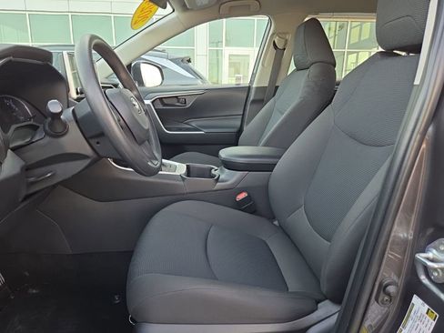 Used 2024 Toyota RAV4 LE image 19
