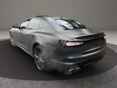 Used 2017 Maserati Quattroporte S GranSport image 4