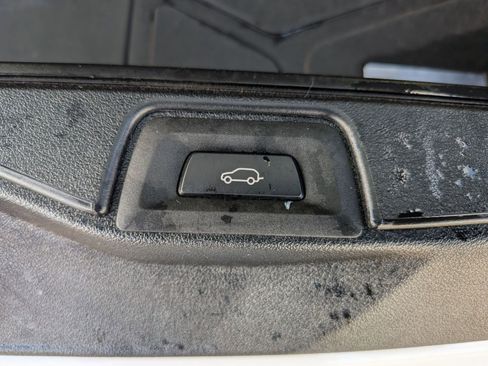 Used 2021 BMW X5 xDrive40i w/ Convenience Package image 34