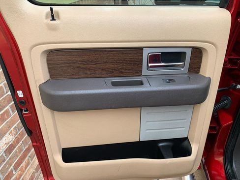 Used 2014 Ford F150 Lariat w/ Equipment Group 501A Mid image 21