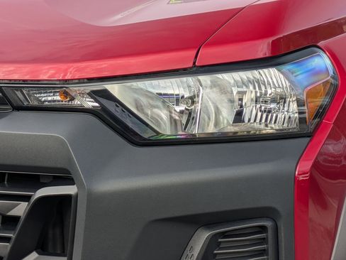 Used 2024 Chevrolet Colorado Trail Boss w/ Technology Package image 7