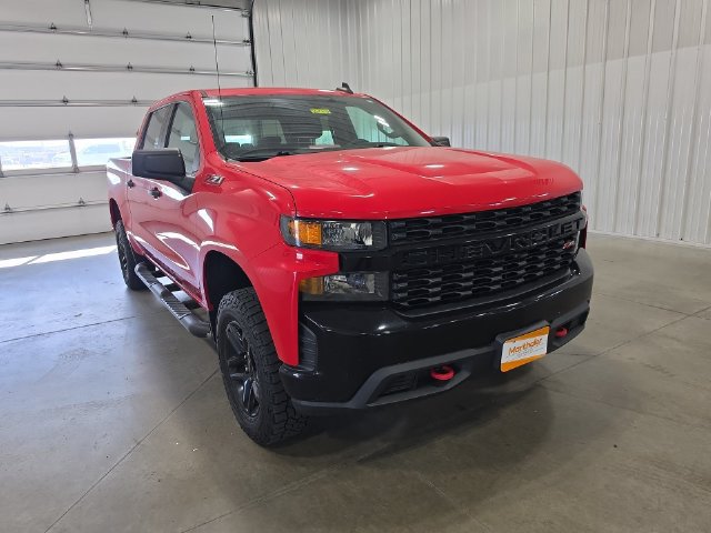 Used 2020 Chevrolet Silverado 1500 Custom Trail Boss w/ Custom Convenience Package AWD/4WD image 2
